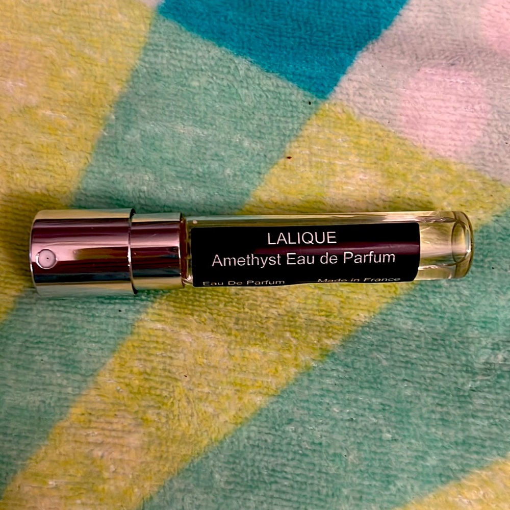 Lalique Amethyst Eau de Parfum: Scentbird